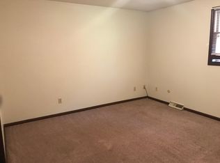 300 Parkland Ave SW, Massillon, OH
