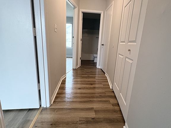 5th image of 427 Harrodswood Rd #4
