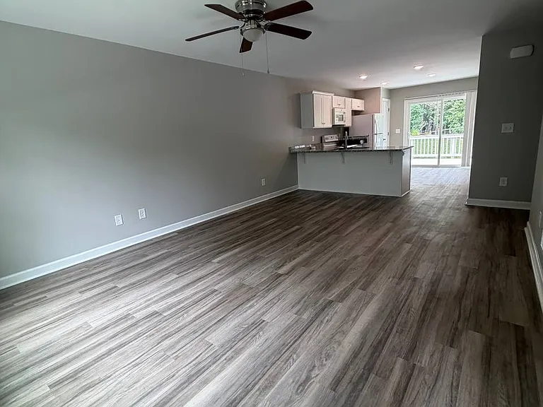 59 Tidewater Ln — Photo 2