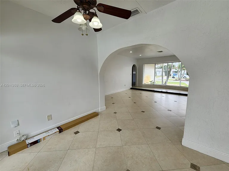 4233 S Jackson St — Photo 5