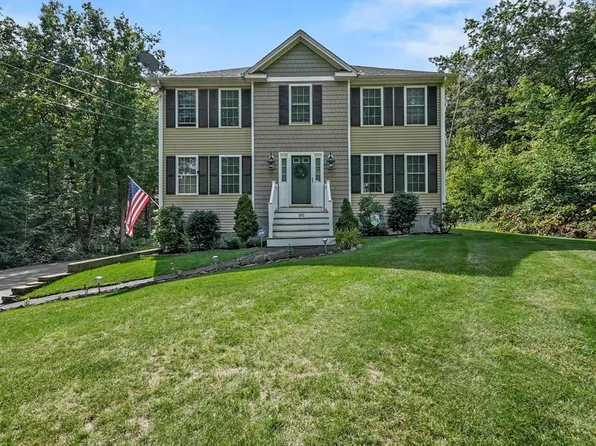 181 Billings Rd, Fitchburg, MA 01420