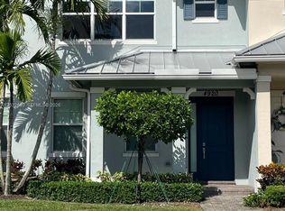 4920 Eucalyptus Dr Unit 2, Hollywood, FL 33021