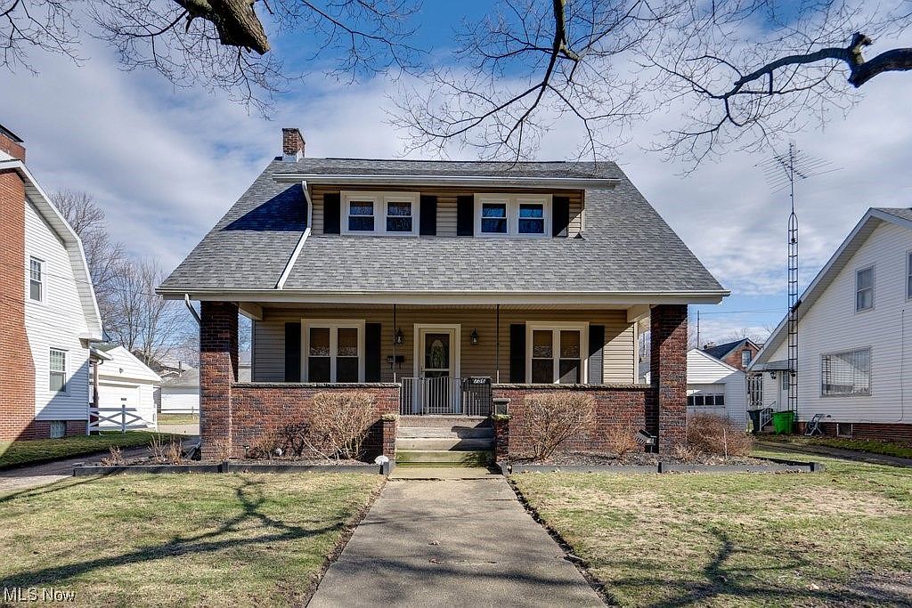 756 Parkway Blvd, Alliance, OH 44601 Zillow