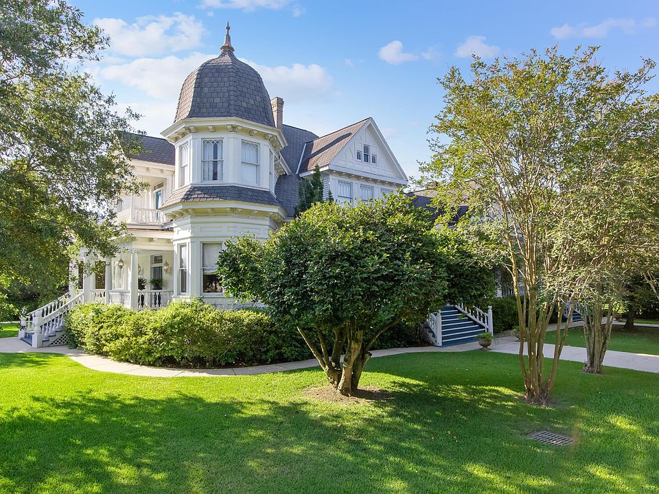 302 E Main St, Broussard, LA 70518 Zillow