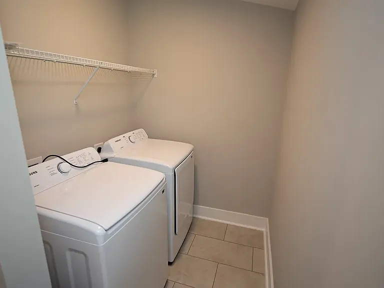 425 Whaley St #A — Photo 6