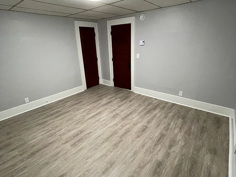 82 Clinton St #3 — Photo 15