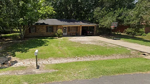 217 Stephanie St Photo 1