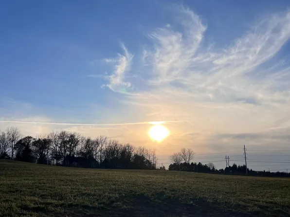 23804 Hall Dr, Lakeville, MN 55044