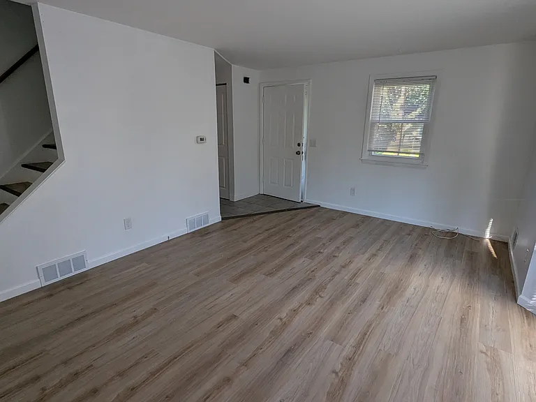 534-582 Denise Rd #580 — Photo 5