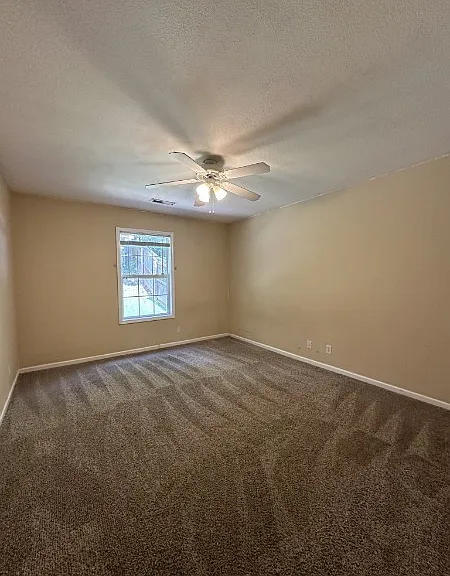 272 Executive Ave #A — Photo 6