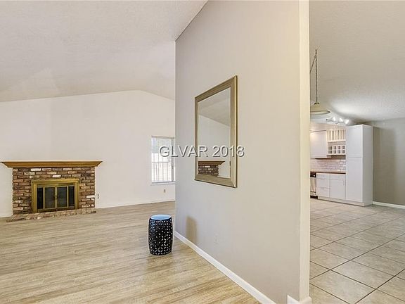 5th image of 5112 Alfalfa St