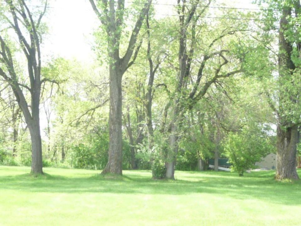 1st image of Summit Ave Lot 2