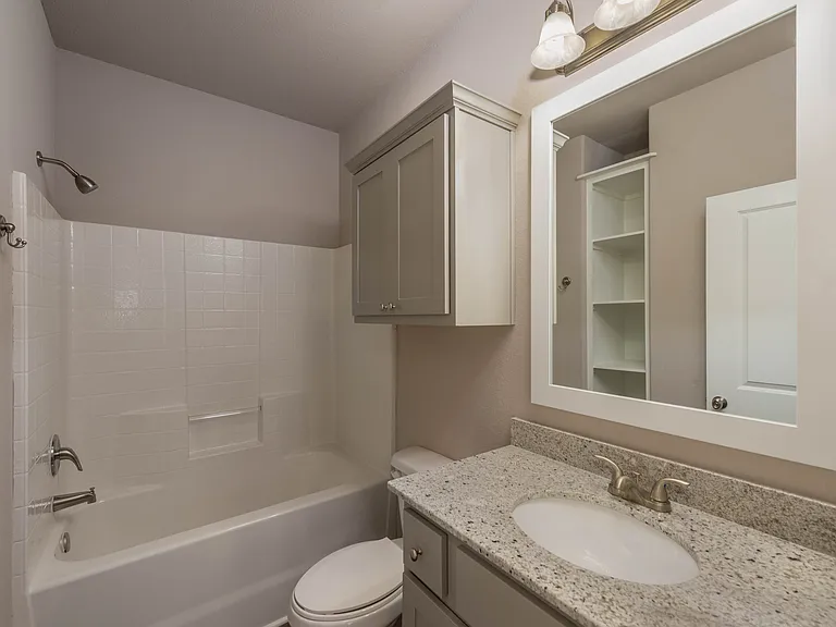 553 Momma Bear Dr — Photo 15