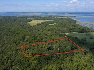 6079 Josie Ridge Rd, Wadmalaw Island, SC 29487
