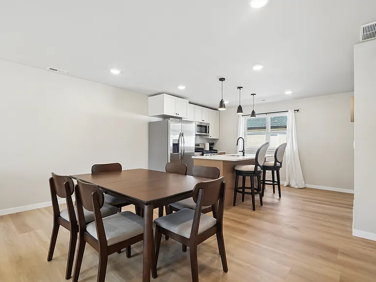 1417 Ellis Blvd NW — Photo 6