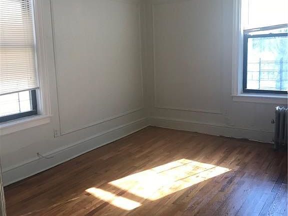 5th image of 3404 Tibbett Ave APT 1
