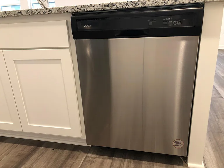 Whirlpool dishwasher