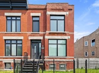 2644 W Maypole Ave, Chicago, IL 60612