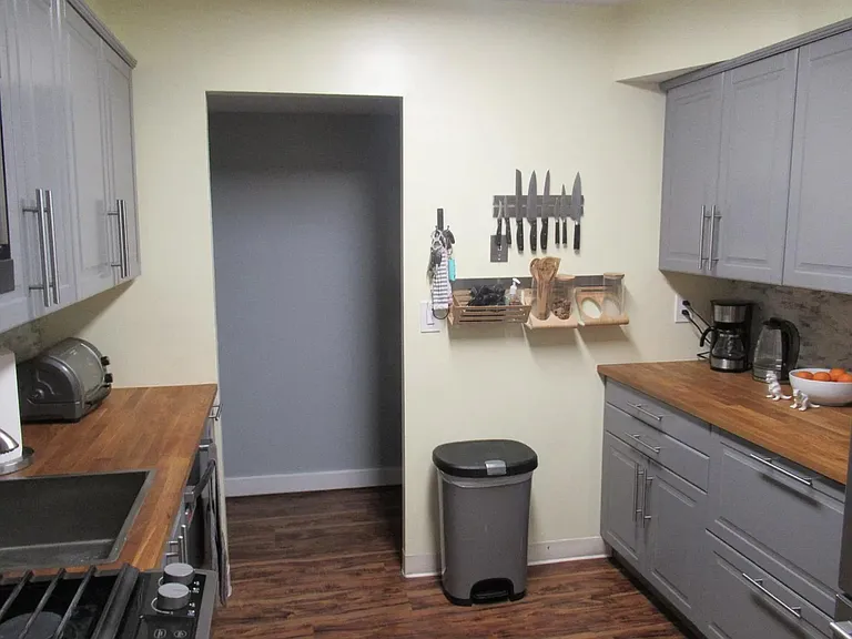 5909 Tamar Dr #4 — Photo 12