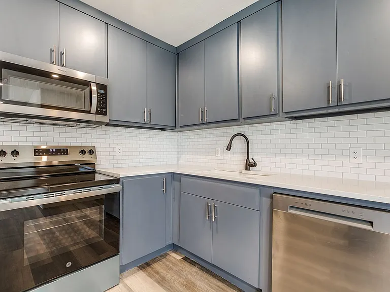 108 Beatrice Ave #101 — Photo 7