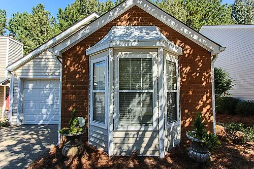 2745 Highland Rdg NW Photo 1