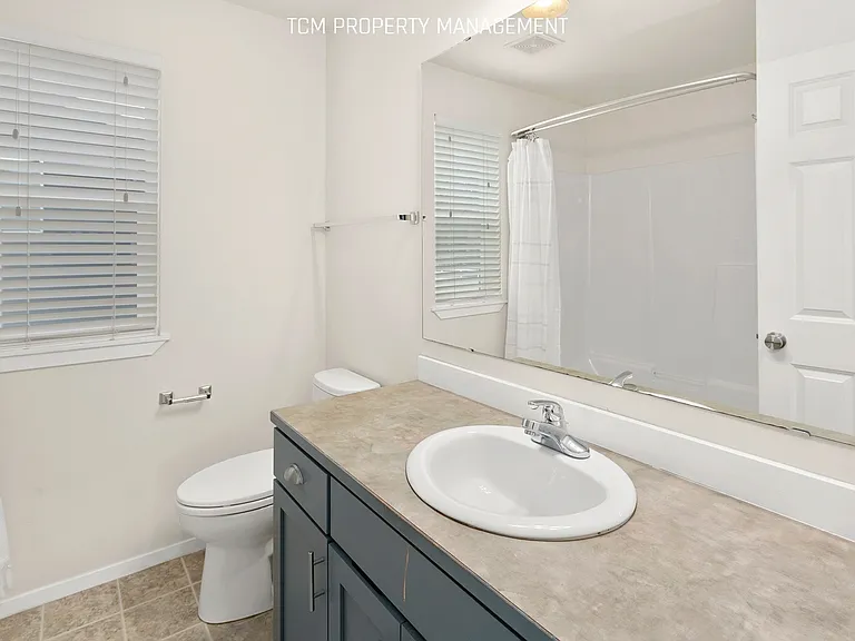 6412 77th Dr NE — Photo 19