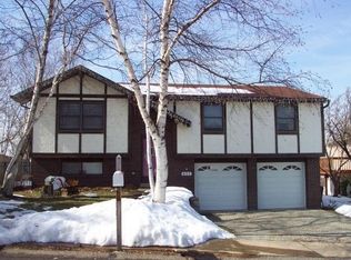 623 Oakview Dr, Verona, PA 15147