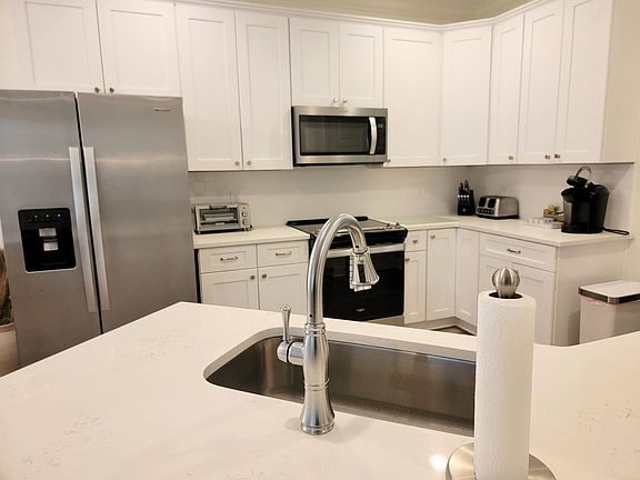 2nd image of 1653 Academy Dr #1603