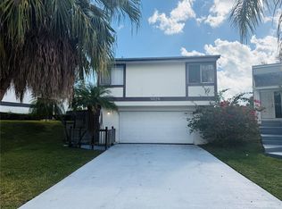 9928 SW 218th Ter, Cutler Bay, FL 33190