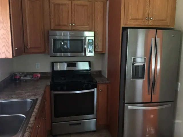 807 Hazel St — Photo 14