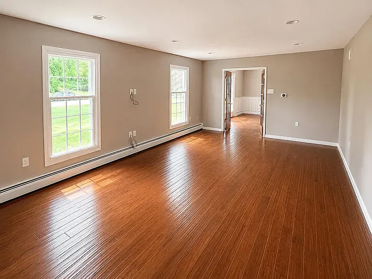 5555 Bittersweet Ln — Photo 7
