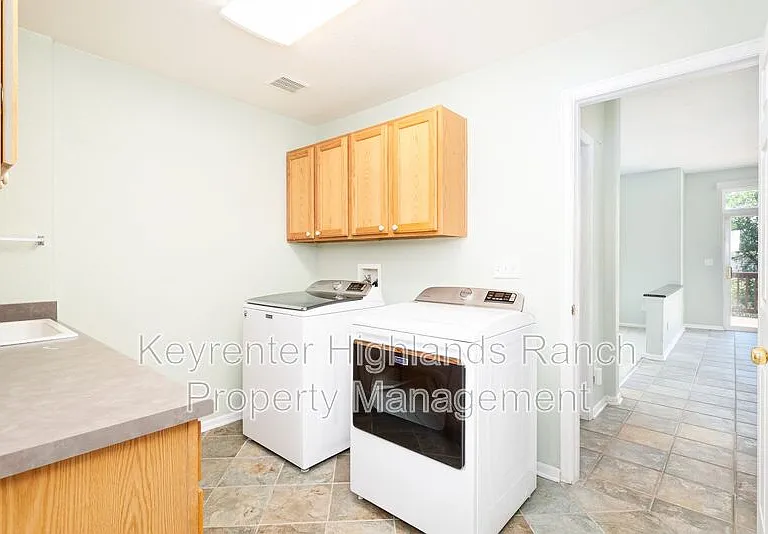 10227 Bentwood Cir — Photo 11