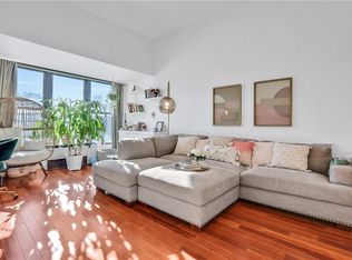 100 New Roc City Pl #218, New Rochelle, NY 10801