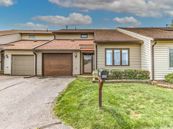 525 Dillon Dr, Vinton, VA 24179