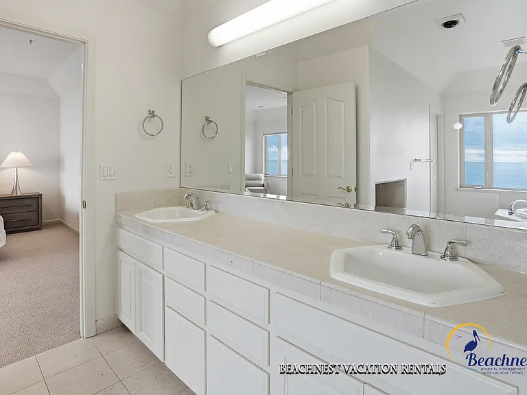 940 W Cliff Dr #A — Photo 9