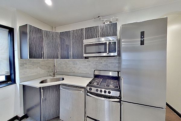 1st image of 328 E 78th St APT 15