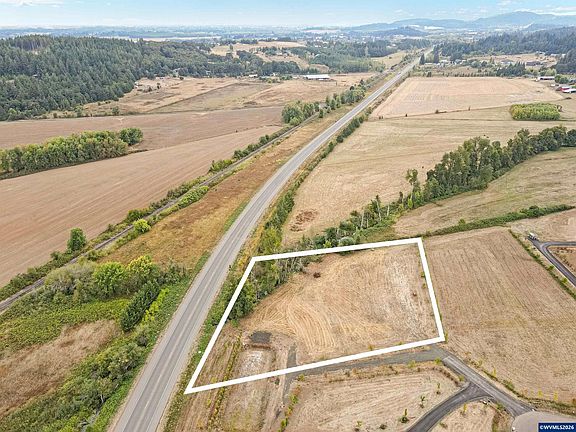4th image of LOT 6 NW Earliblue Dr