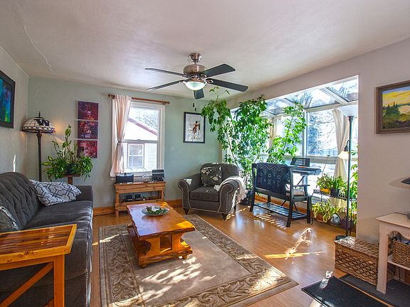 4th image of 2518 W Olympic Ave