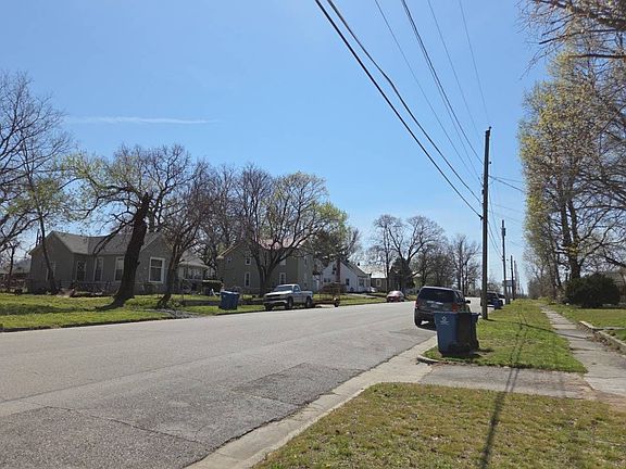 4th image of 601 Orner St
