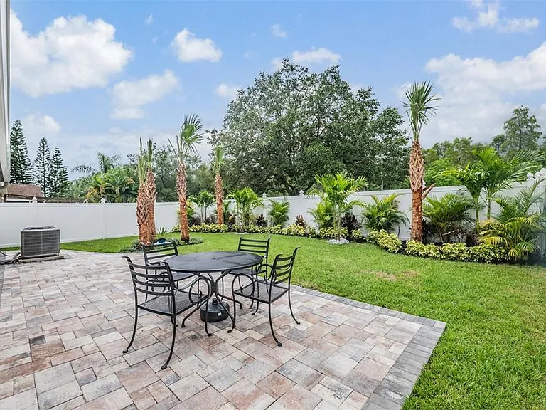 4208 Pine Isle Dr — Photo 33
