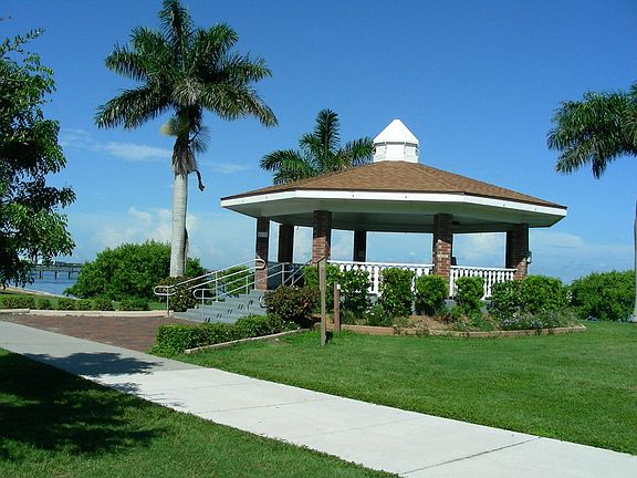 Gilcrist park Gazebo