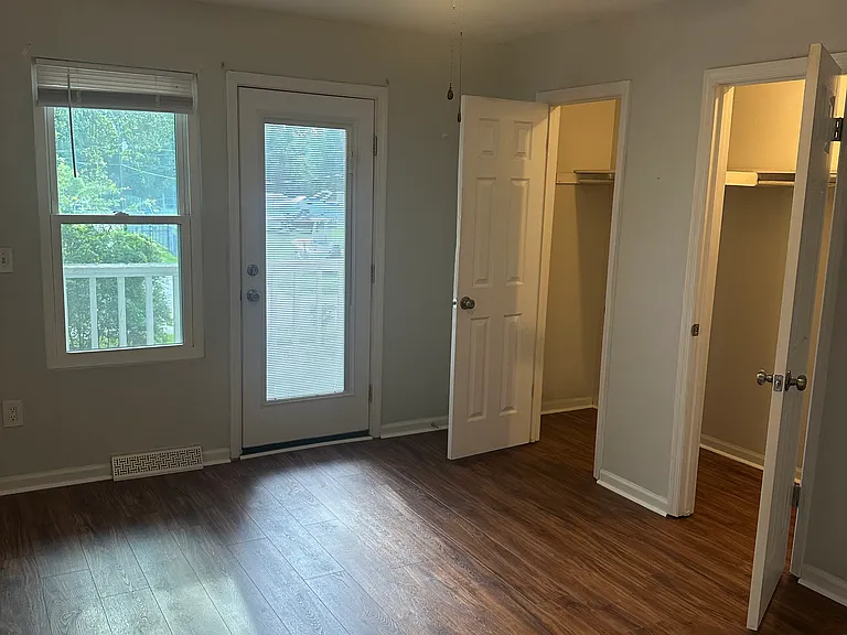 290 Fleming Rd #C — Photo 12