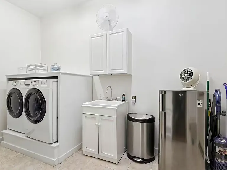 1115 Henry Clay Ave — Photo 10
