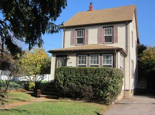 8805 Commonwealth Blvd, Bellerose, NY 11426