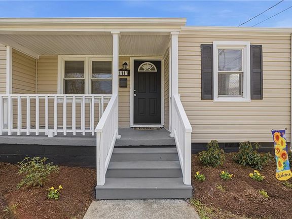 2nd image of 1111 Rugby St