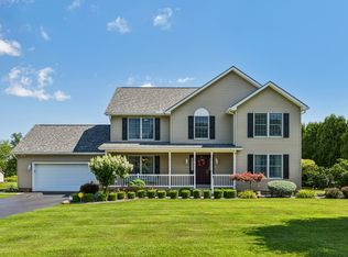 2417 Muzzy Dr, New Castle, PA 16101