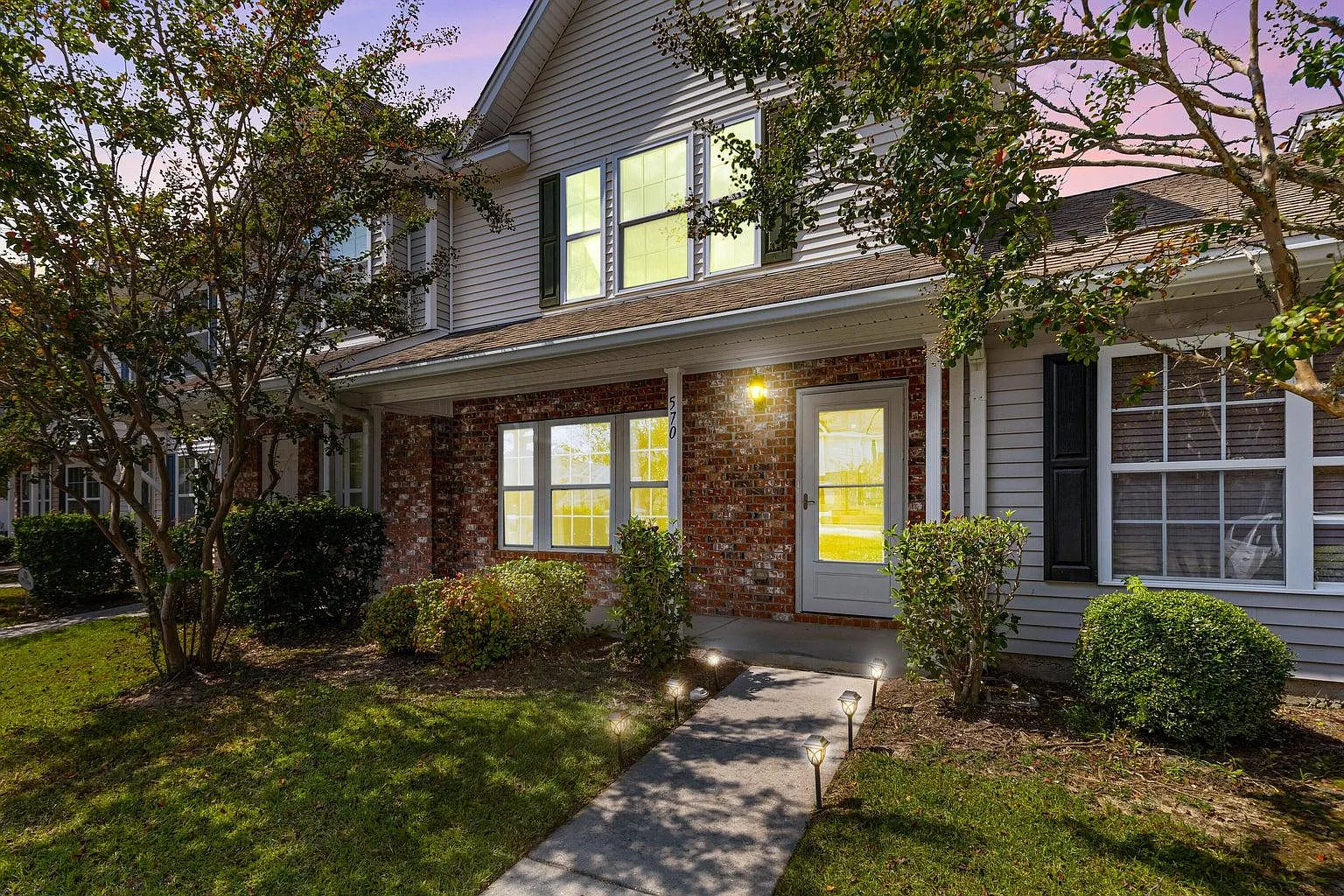 570 Truman Dr - — Photo 1