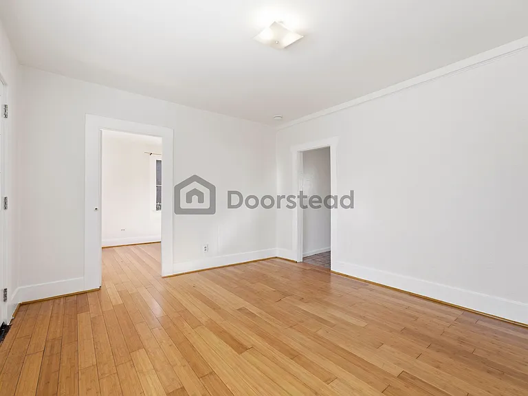 4339 Adeline St #A — Photo 10