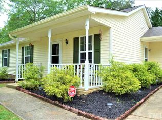 124 Holly Mountain Rd, Holly Springs, NC 27540