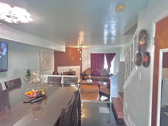2nd image of 3009 Landmark Ct